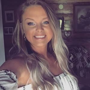 Meet your Posher, Chelsea